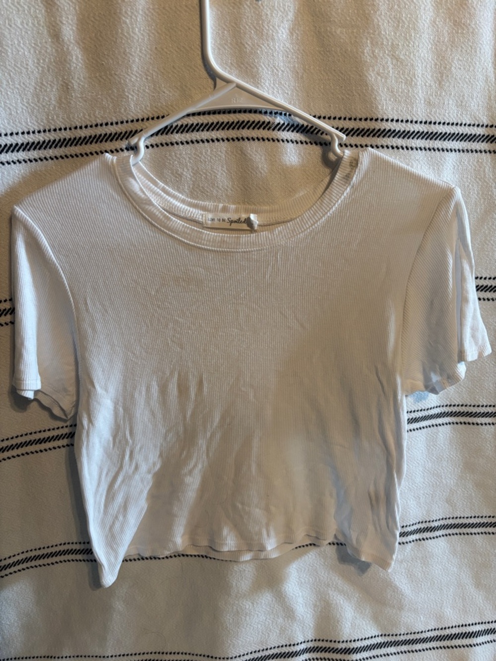 Club Monaco White Ribbed Crewneck Crop Tee